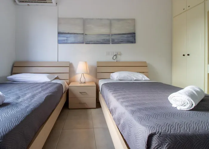 Prázdninový dům Large Veranda 2br Walk To